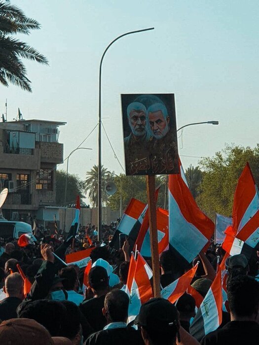 تاریخچه جعل پرچم ایران در تظاهرات بغداد/عکس