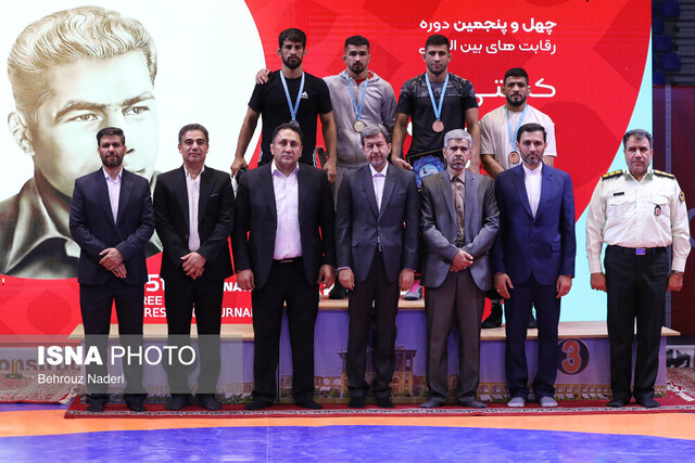 تکمیل نیمی از پازل کشتی آزاد برای مسابقات جهانی/ ۵ ملی پوش دیگر چگونه انتخاب می شوند