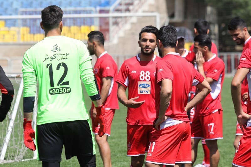 لنگر پرسپولیسی‌ها در باشگاه استقلال