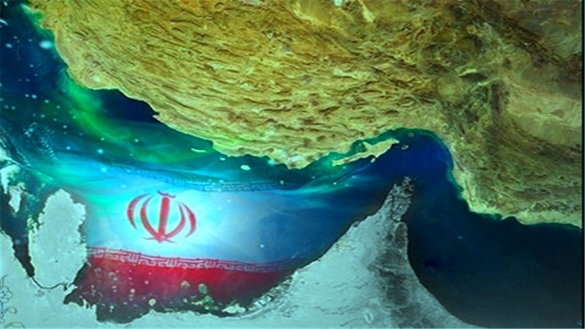 رسانههای داخلی و مطبوعات آزادۀ جهان با تحریف نام خلیج فارس توسط گوگل مقابله کنند